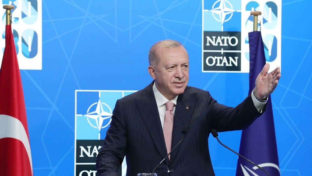 Gürkan Hacır'dan Erdoğan'ın NATO'daki basın toplantısı için bomba iddia