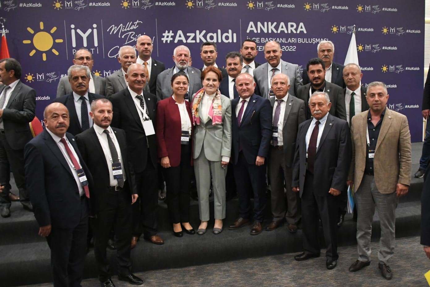Akşener, İç Anadolu Bölgesi İlçe başkanlarıyla bir araya geldi