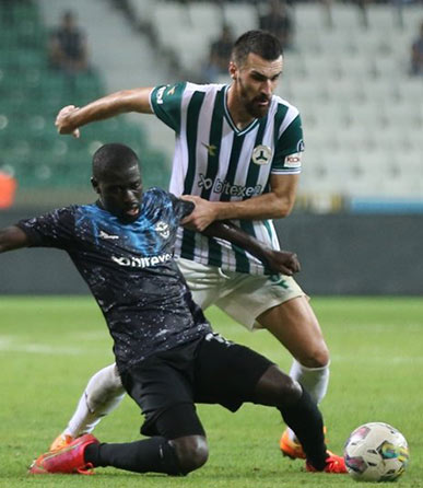 Adana Demirspor üç puanı 3 golle aldı