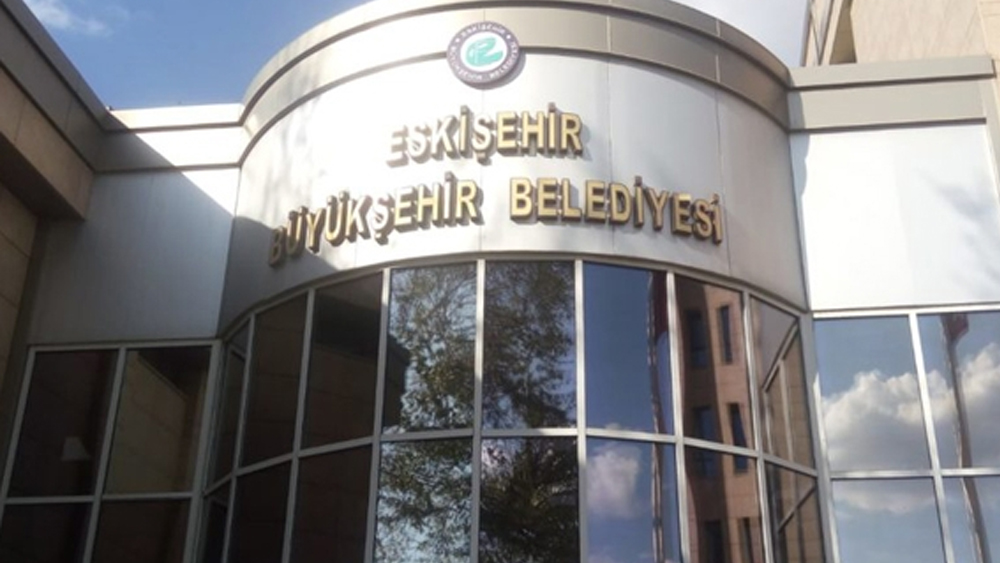 Eskişehir Büyükşehir Belediyesi'nde işçilerin maaşlarına yüzde 50 zam