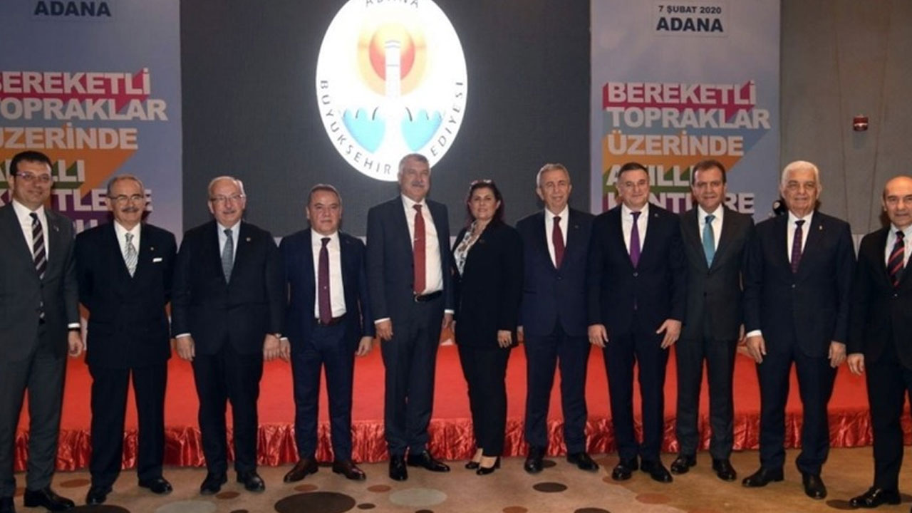 CHP'li 11 Büyükşehir Belediye Başkanı Tekirdağ'da bir araya geliyor
