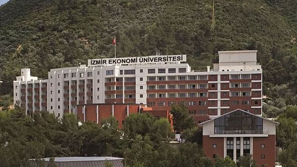 İzmir Ekonomi Üniversitesi personel alıyor