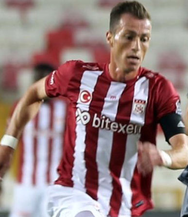 Sivasspor galibiyet hasretini 6. haftaya taşıdı