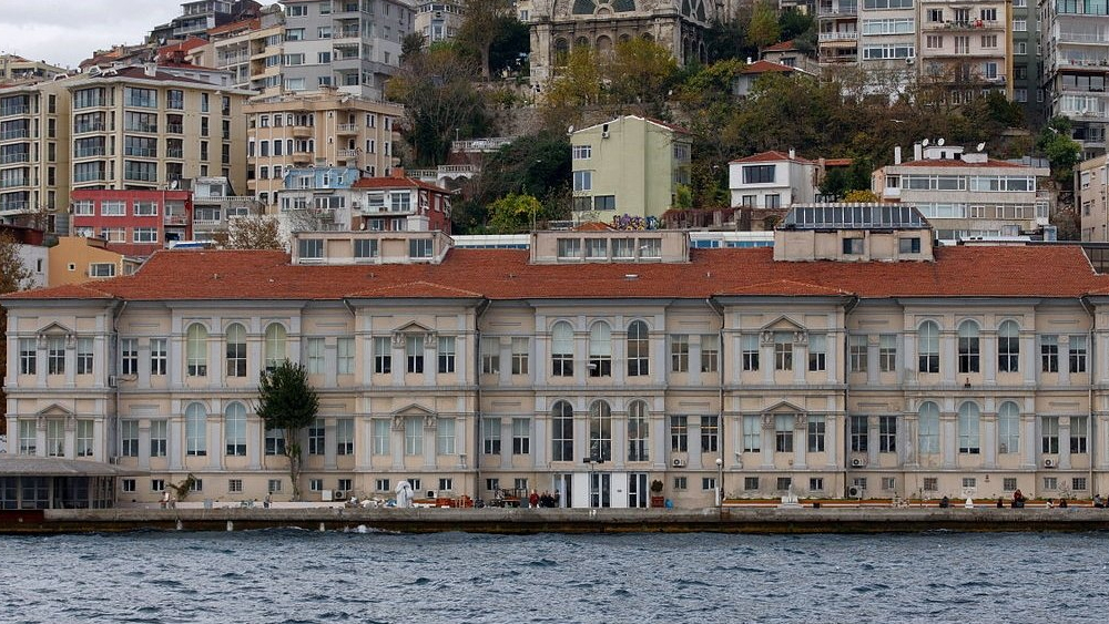 Mimar Sinan Güzel Sanatlar Üniversitesi 42 Öğretim Üyesi alacak