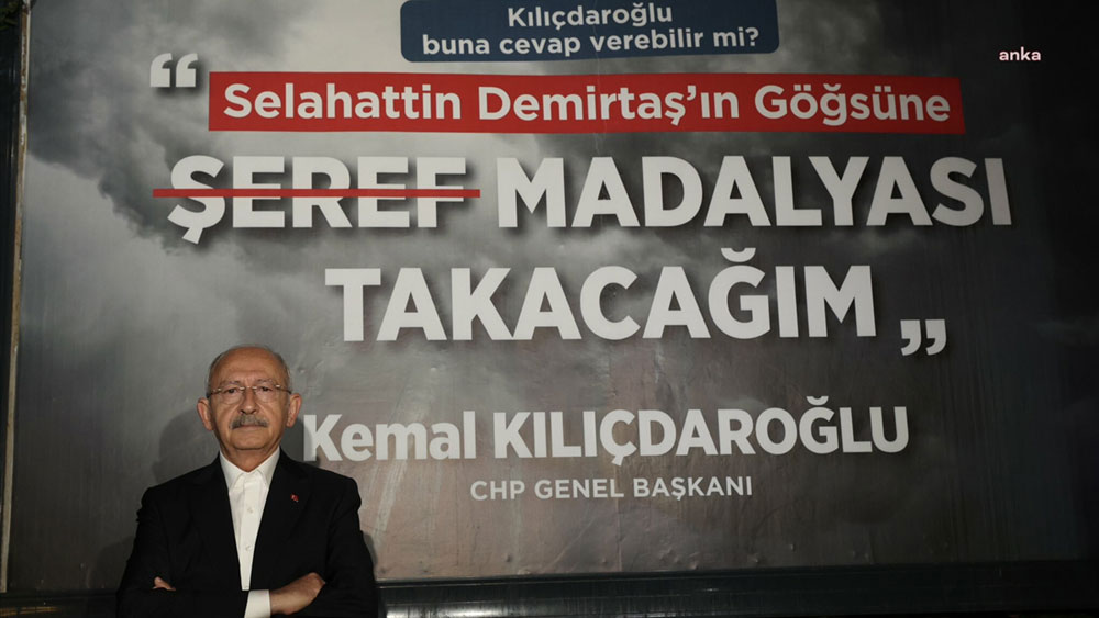 Kılıçdaroğlu'ndan pankart provakasyonuna tepki: İnadına helalleşeceğiz!