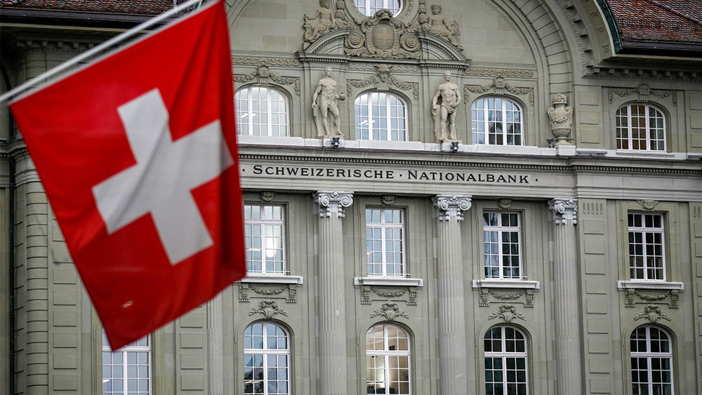 İsviçre Merkez Bankası negatif faiz dönemine son verdi faiz artırdı