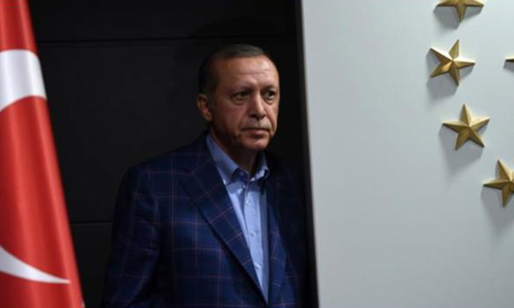Seçim öncesi Erdoğan'a büyük şok! 2. isim istifa ediyor... İşte bomba kulis bilgisi