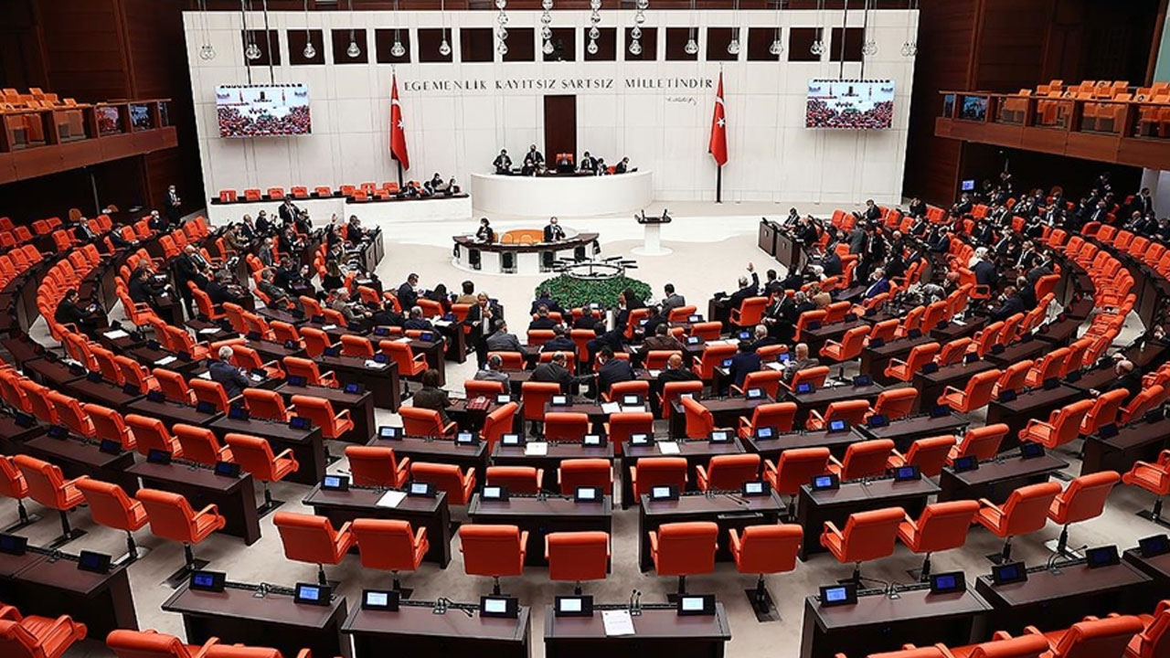 Kılıçdaroğlu'da dahil olmak üzere, 65 fezleke Meclis'e gönderildi