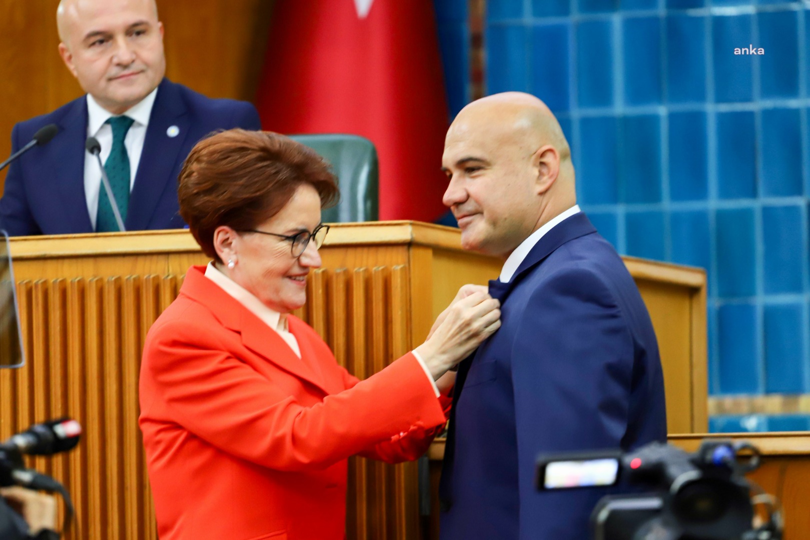 Akşener rozetini takmıştı: Turhan Çömez İYİ Parti'deki görevini açıkladı
