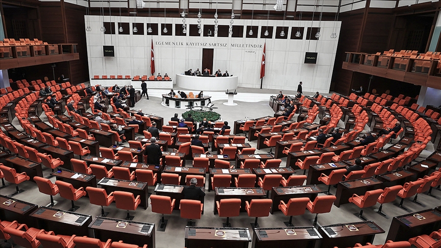 İYİ Parti'nin, 'Boşaltılan askeri ve kamu arazileri' önerisi reddedildi