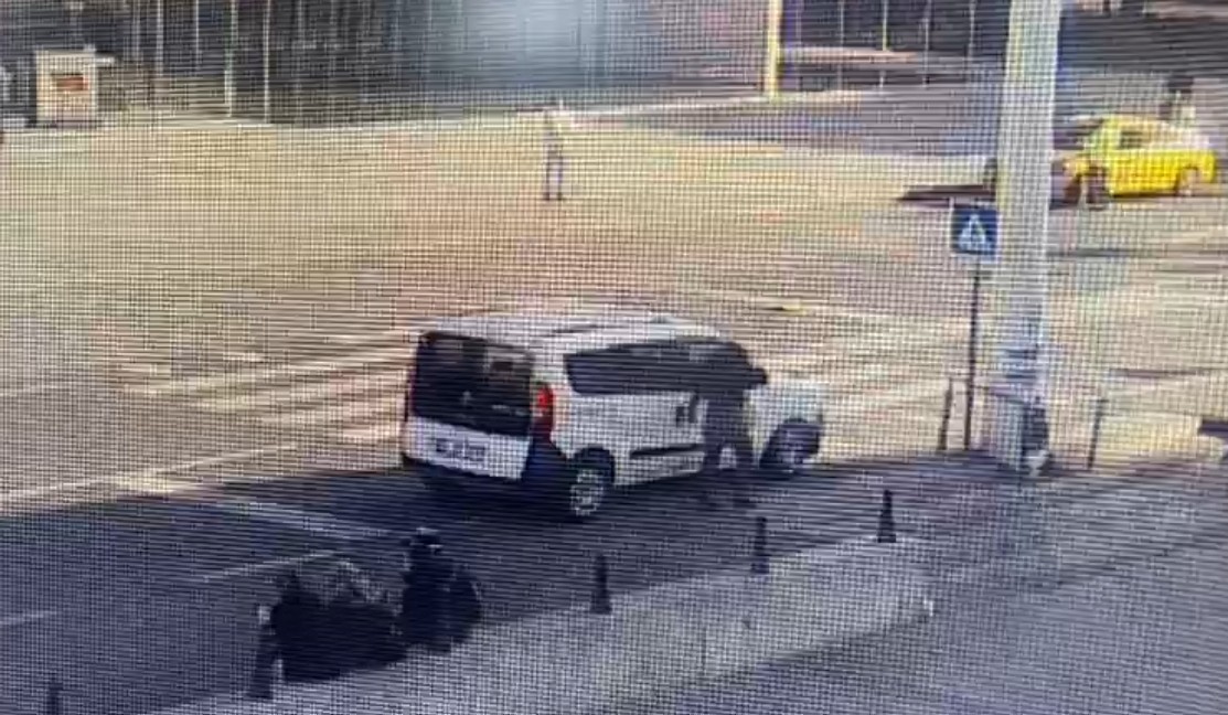İstiklal bombacısının Taksim'e geliş görüntüsü ortaya çıktı