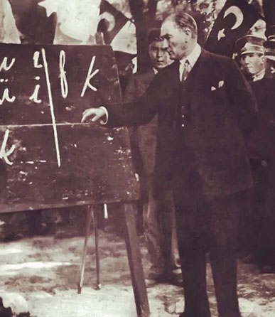Başöğretmen Atatürk'ün izinde! Öğretmenler Günü kutlu olsun