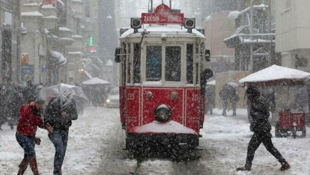 Kerem Ökten net tarih verdi! Atkı ve bereleri hazırlayın! İstanbul'a kar yağışı erken geliyor