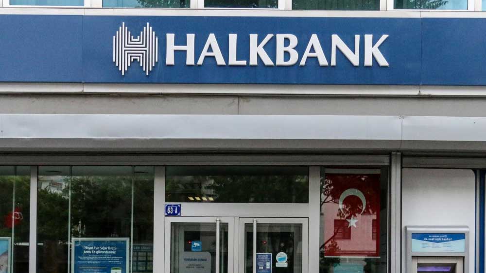 Halkbank'tan emekli promosyonuna rekor zam