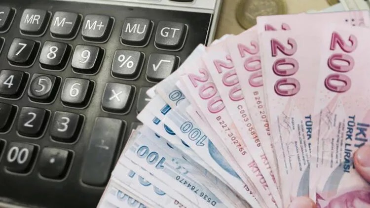 AKP'li isimden asgari ücret açıklaması: 'En gerçekçi' rakamı paylaştı