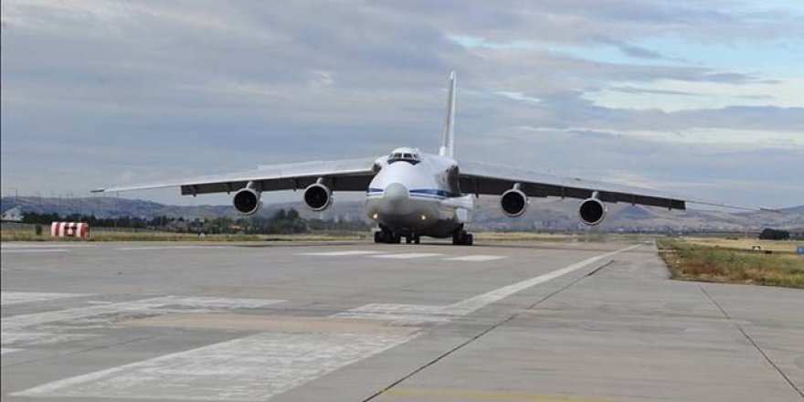S-400 teslimatında ikinci gün: Bir Rus uçağı daha Mürted'e indi