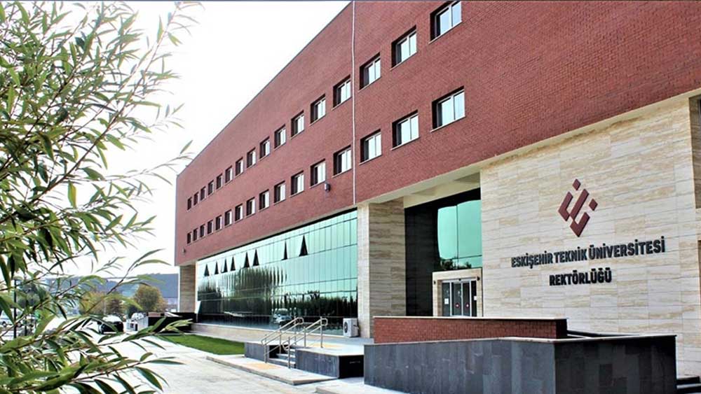 Eskişehir Teknik Üniversitesi 37 Araştırma Görevlisi ve Öğretim Görevlisi alıyor