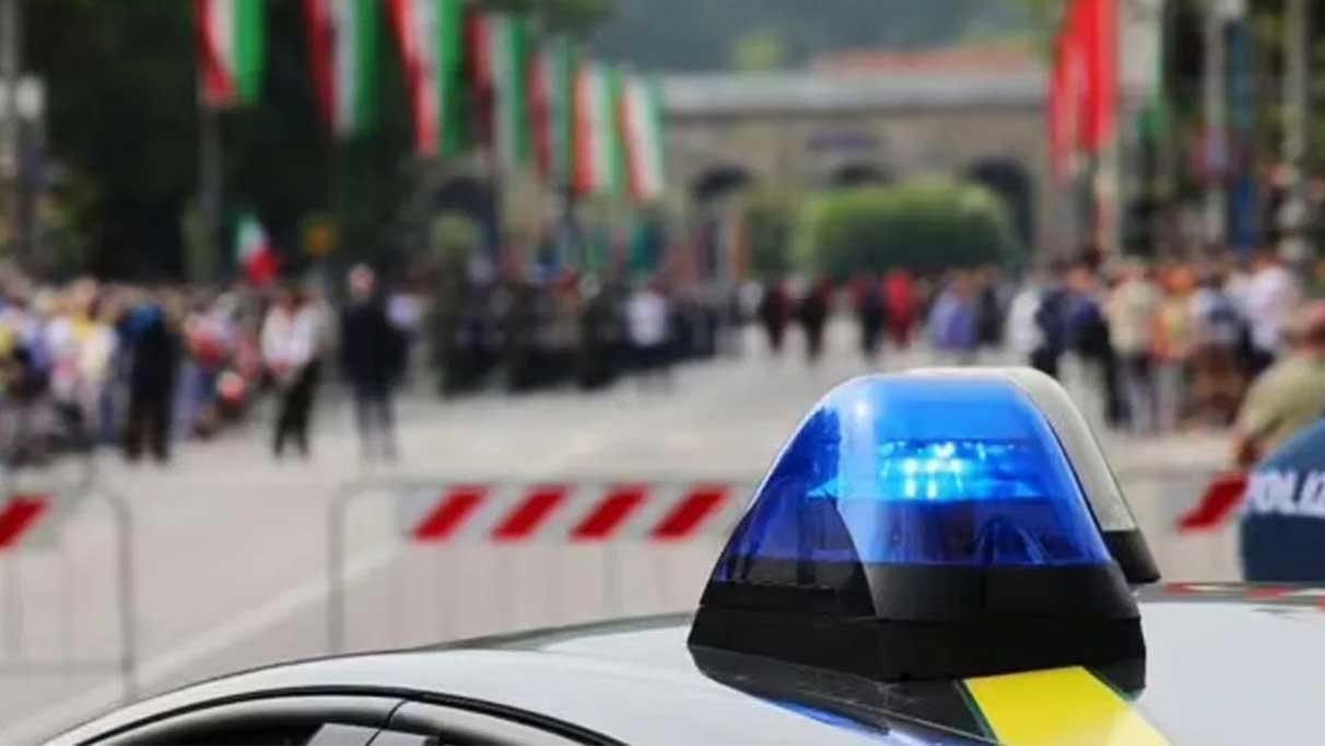 Macaristan'da polise bıçaklı saldırı!