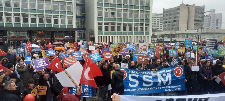 AKP'li üst düzey isimden Staj ve Çıraklık Mağdurlarına müjde! Canlı yayında sevindiren haberi verdi