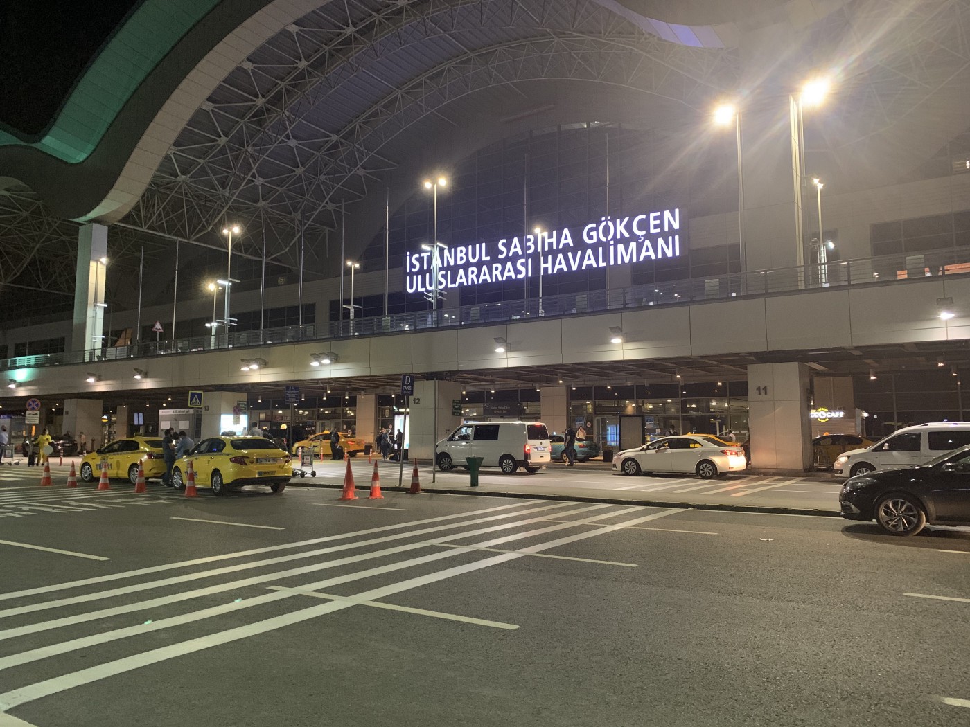 Sabiha Gökçen Havalimanı'nda iki gün uçuşlar azaltılıyor