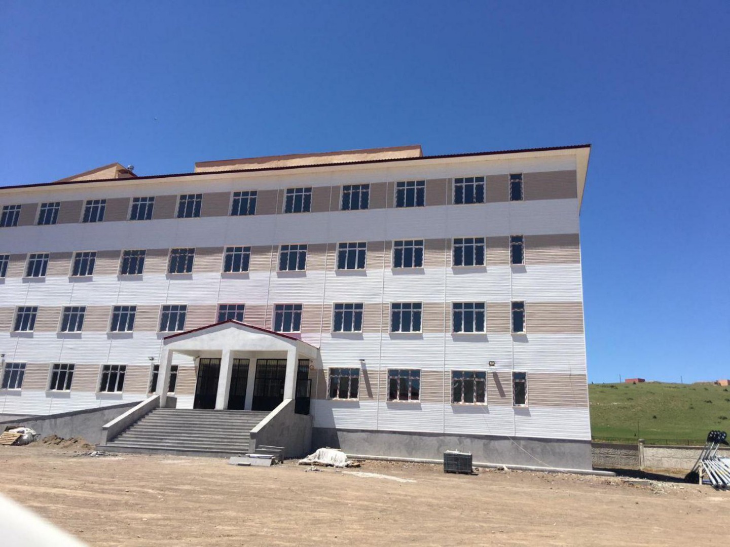 Bitlis Milli Eğitim Müdürlüğü bina inşaatı yapım ilanı