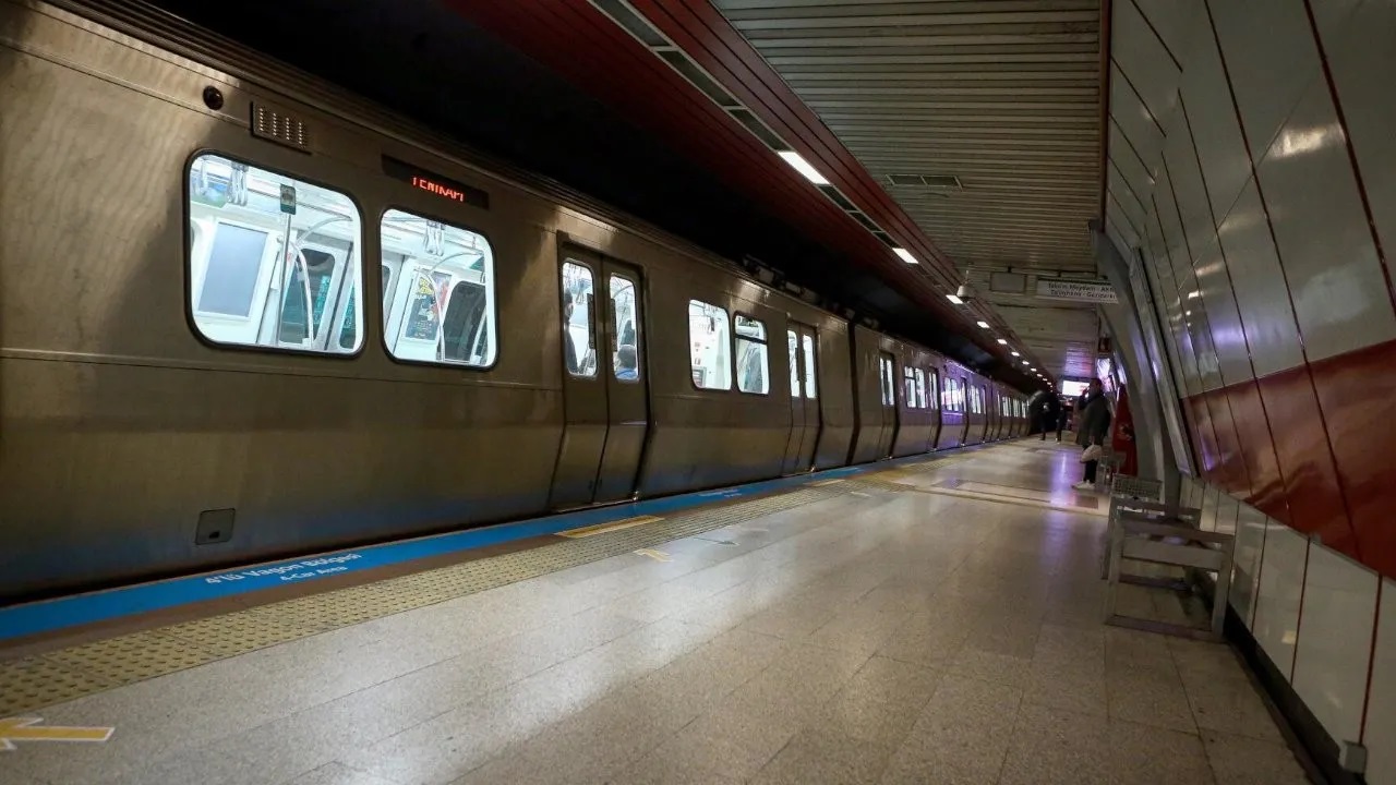 Üsküdar-Çekmeköy metrosunda arıza!
