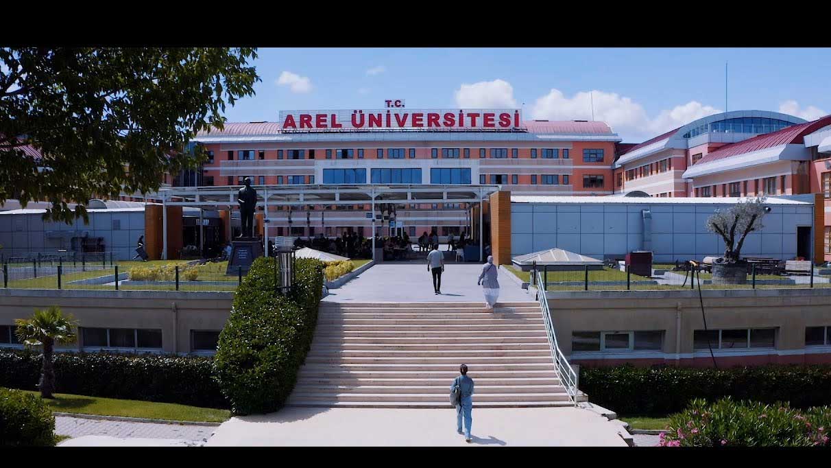 İstanbul Arel Üniversitesi 64 akademik Personel alıyor