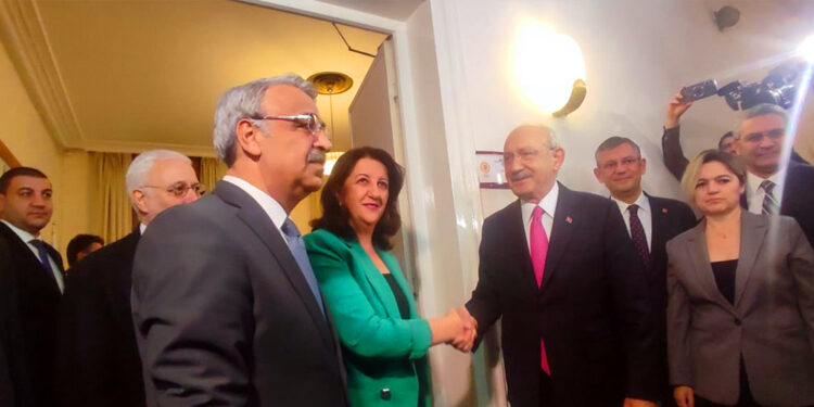 Kılıçdaroğlu HDP’yi ziyaret etti!