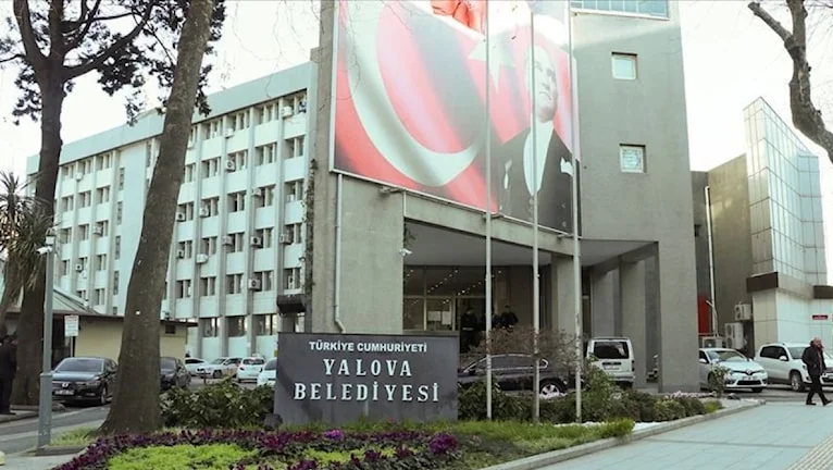Yalova Belediye Başkanlığı CHP'den AKP'ye geçti
