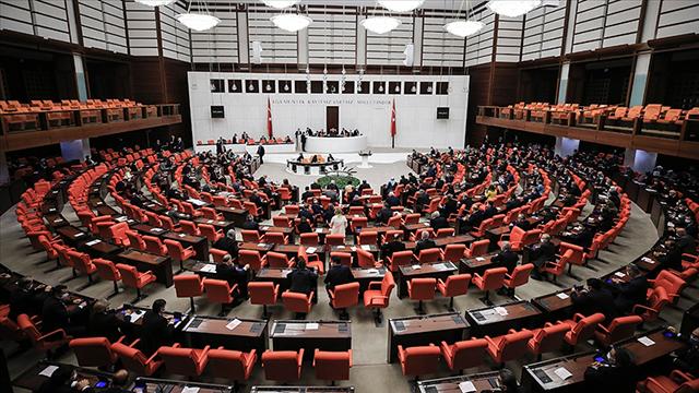 CHP ve İYİ Parti'nin deprem önergeleri AKP ve MHP tarafından reddedildi