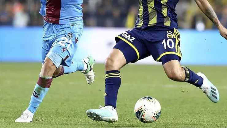 Fenerbahçe-Trabzonspor derbisinin tarihi belli oldu