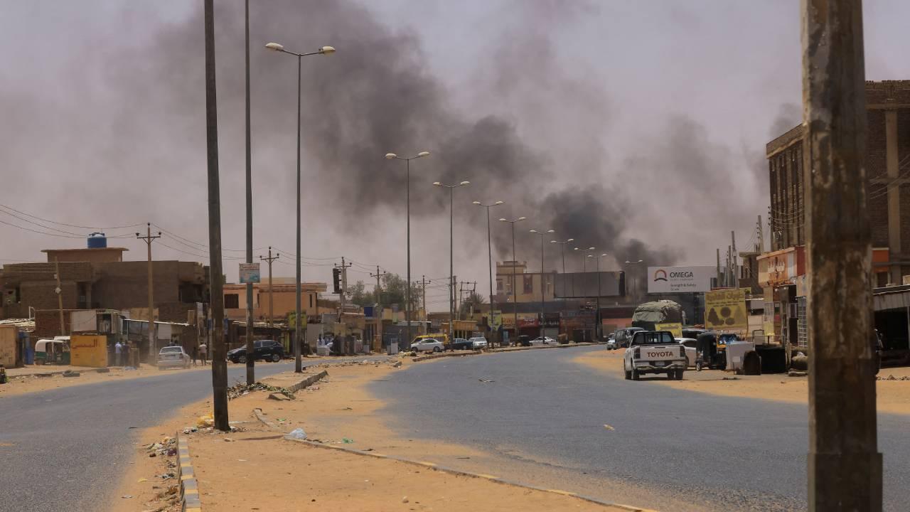 Sudan’daki çatışmalarda can kaybı 97’ye yükseldi