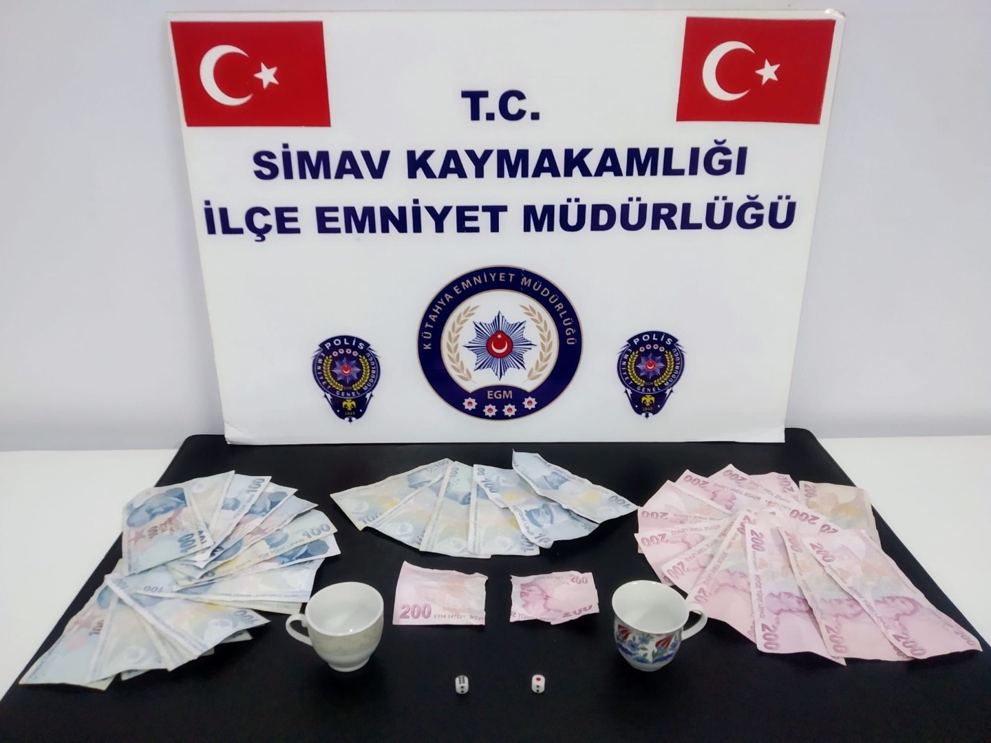 Simav’da kumar operasyonu 4 kişi gözaltına alındı