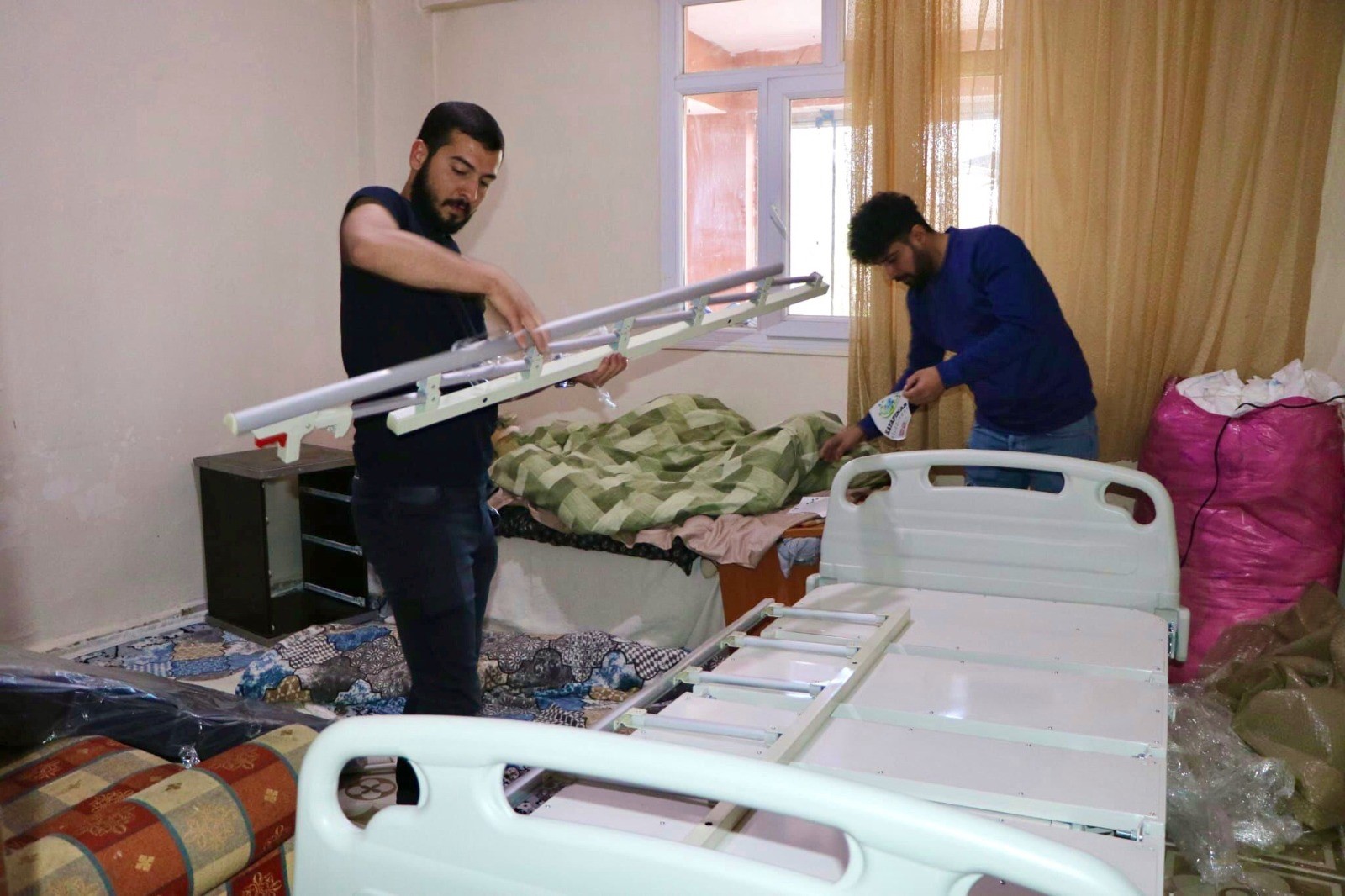 Kayapınar Belediyesi’nden yatalak hastalara ücretsiz hasta yatağı