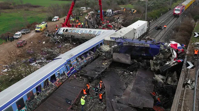 Yunanistan'da tren kazasına ilişkin rapor yayımlandı