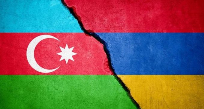 Karabağ'da Ermeni güçlerin döşediği mayınlar nedeniyle 3 Azerbaycan askeri yaralandı