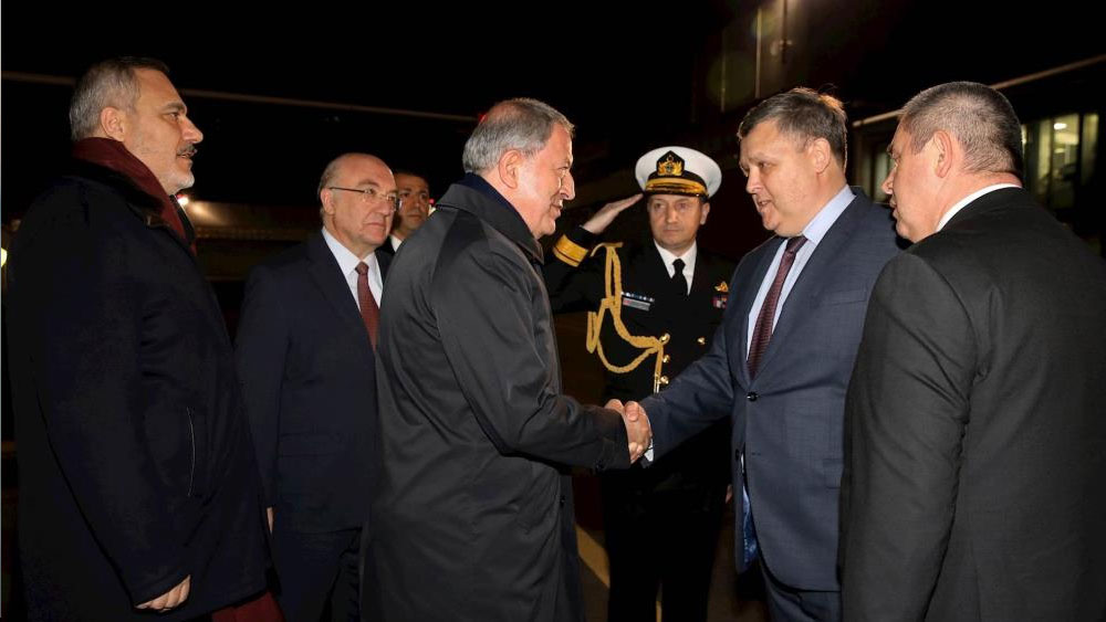 Bakan Akar ve MİT Başkanı Fidan dörtlü toplantı için Moskova’da