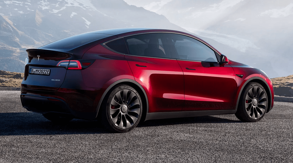 Elektrikli otomobil devrimi:  Tesla'nın Model Y otomobili geleneksel araçlardan daha ucuza satıldı