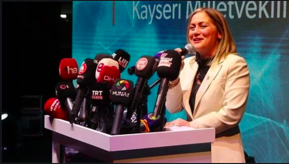 AKP’li adaydan halkı şaşırtan açıklama: Kriz yok alım gücü çoğaldı!