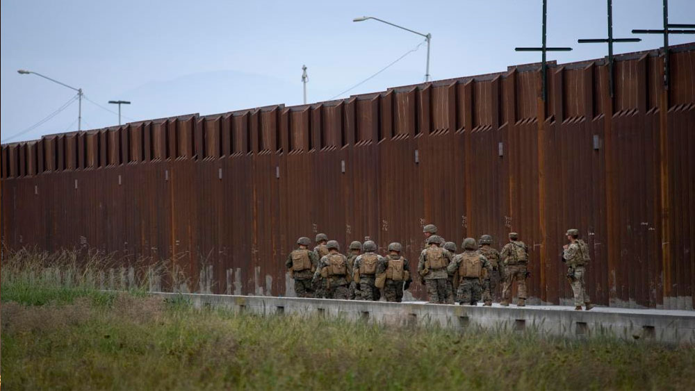ABD'nin Meksika sınırına bin 500 asker göndereceği iddiası