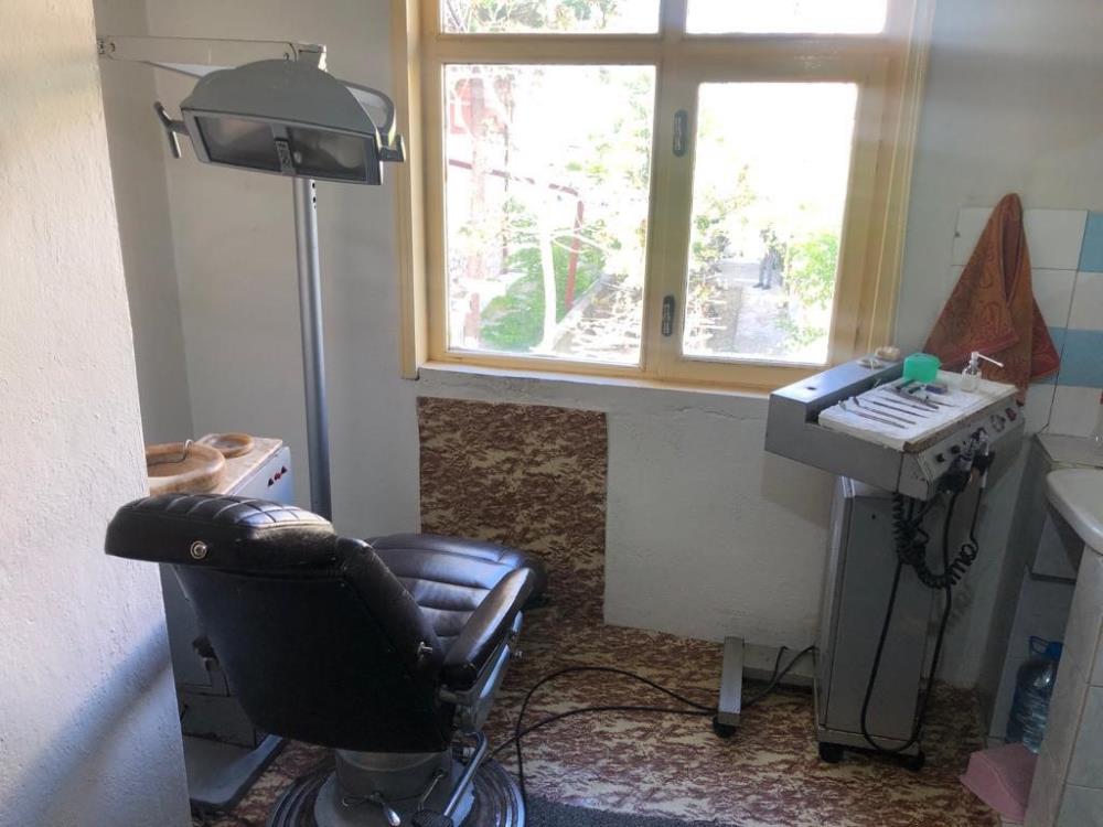 Karaman'da sahte dişçi operasyonu