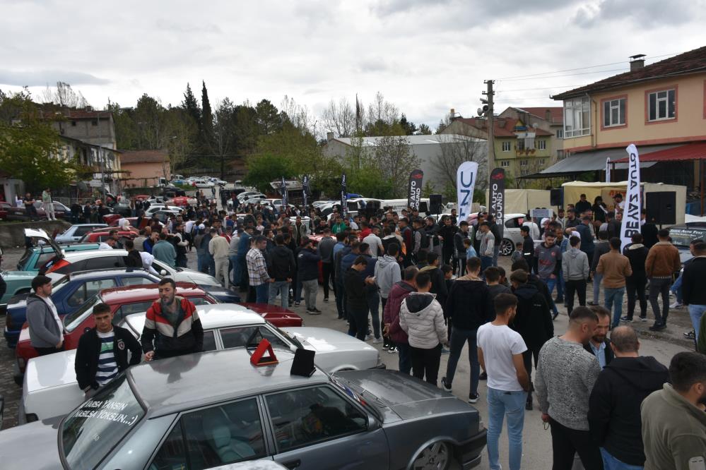 Kastamonu'da Modifiyeli Araç Fuarı'na yoğun ilgi