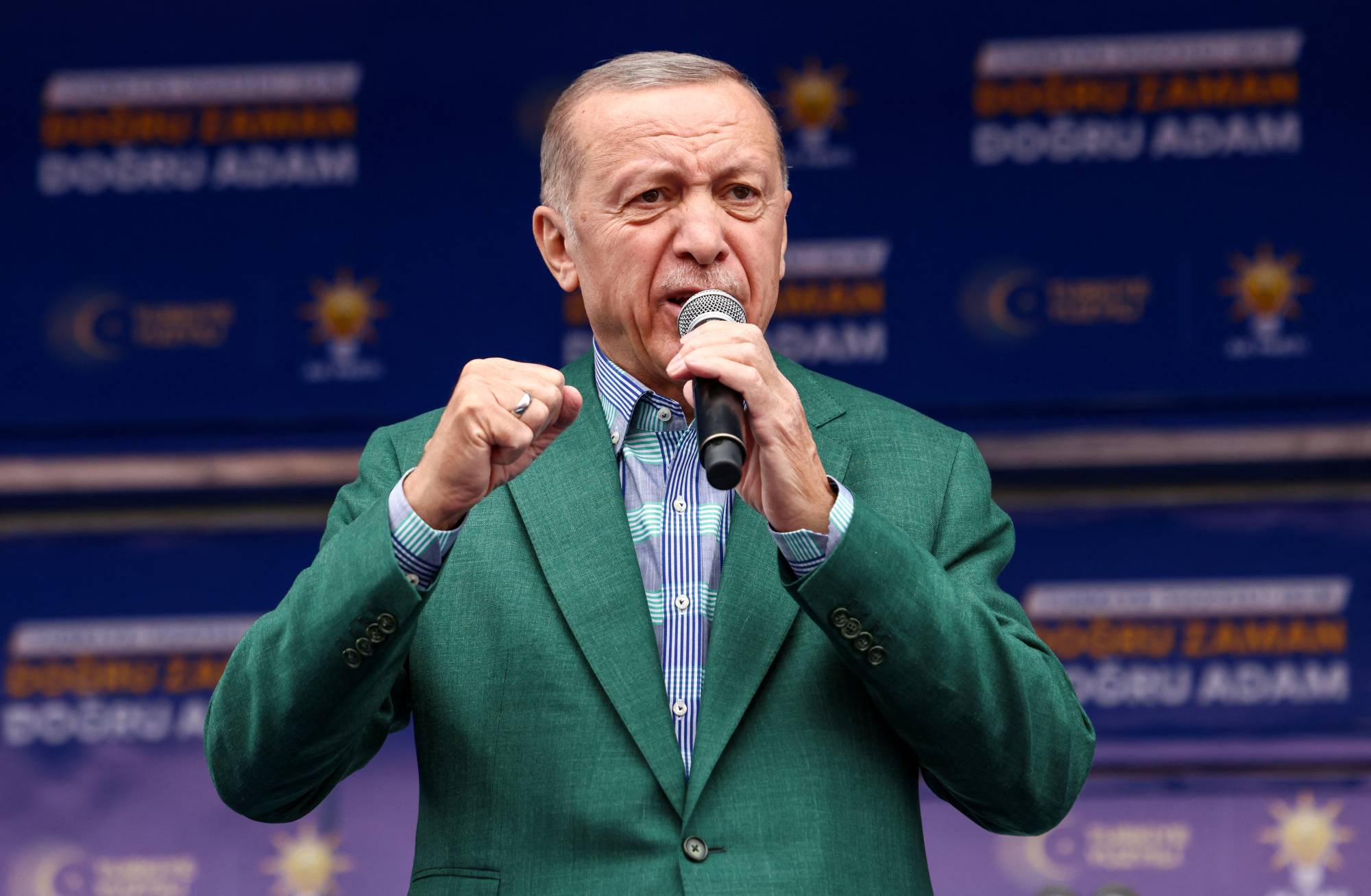 Erdoğan, siyasette hangi türküyü rehber edindi?