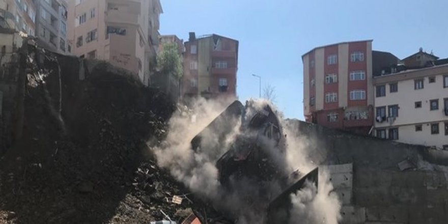 Şili'de bina çöktü: 6 ölü