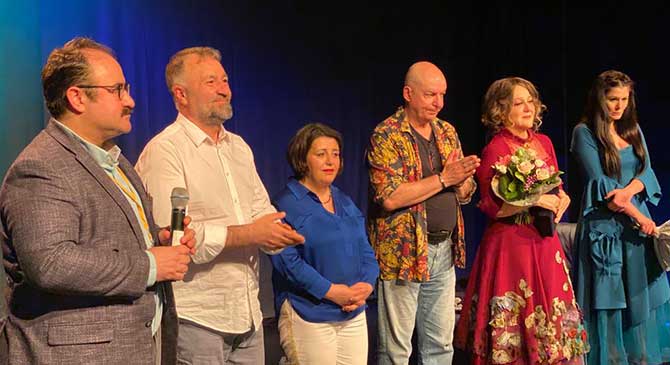 10. Frankfurt Türk Tiyatro Festivali "Tatavlada Son Dans" oyunuyla sona erdi