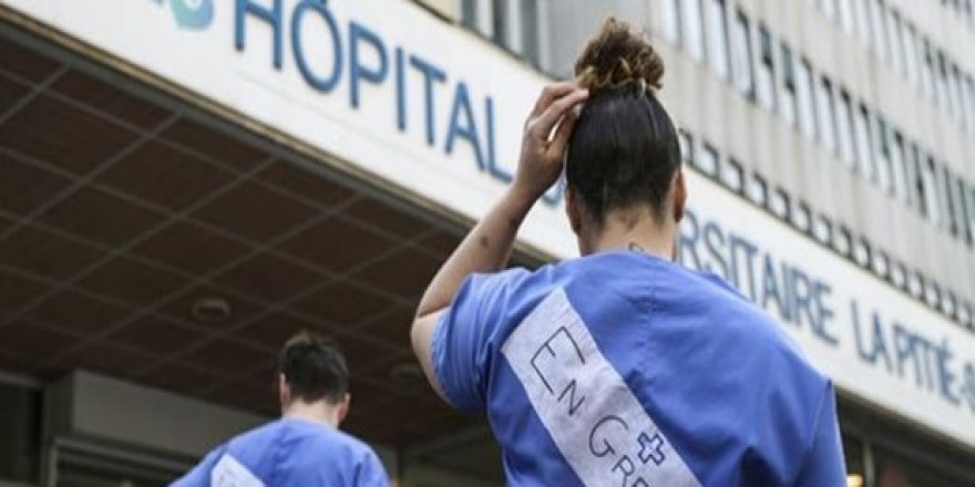 Fransa'da sağlık çalışanları grevde