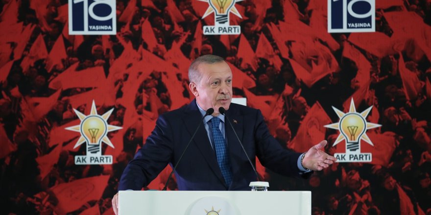 Erdoğan'dan Babacan ve Davutoğlu'na sert eleştiri