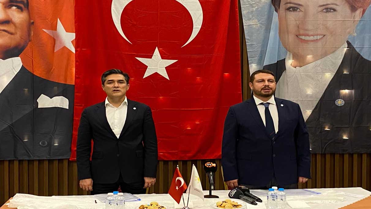 Mehmet Satuk Buğra Kavuncu ve Hasan Büyükçam,  İYİ Parti İl Teşkilatları ile bir araya geldi
