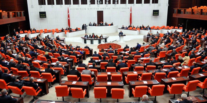 AKP yargı paketi için muhalefetle uzlaşma arayacak
