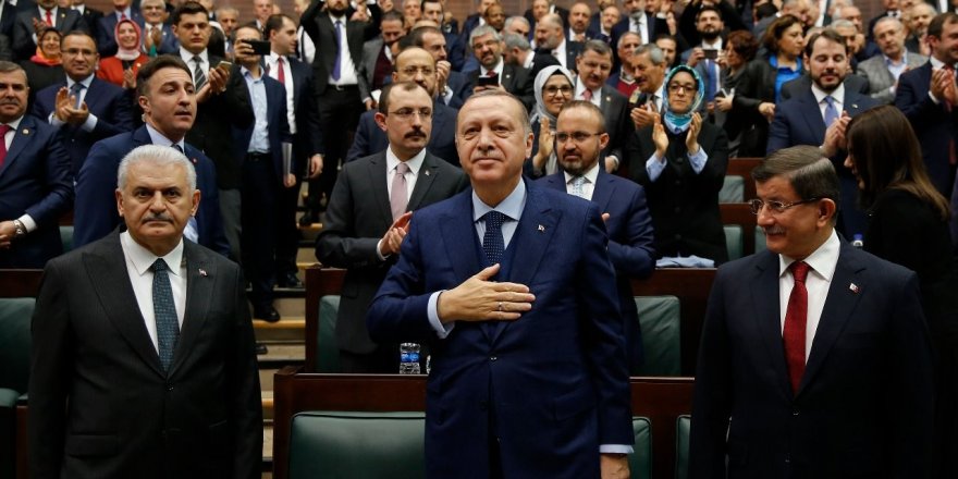 Fehmi Koru: "Ahmet Davutoğlu olayı bir fırsattı"